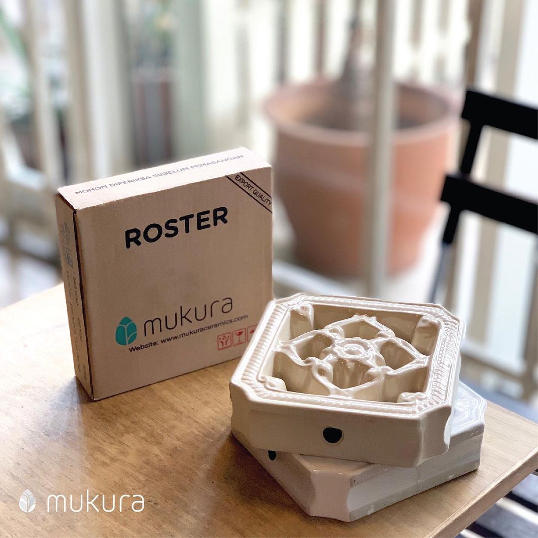 Mukura's breezeblock packaging is made of environmentally friendly materials